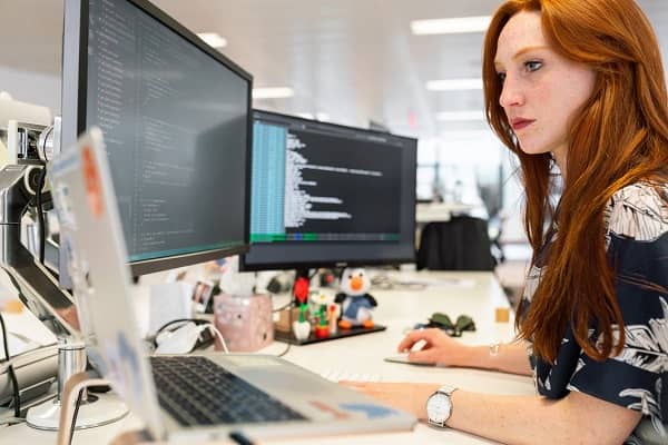 The 13 Most Important Features of Your Customer Relationship Management System
